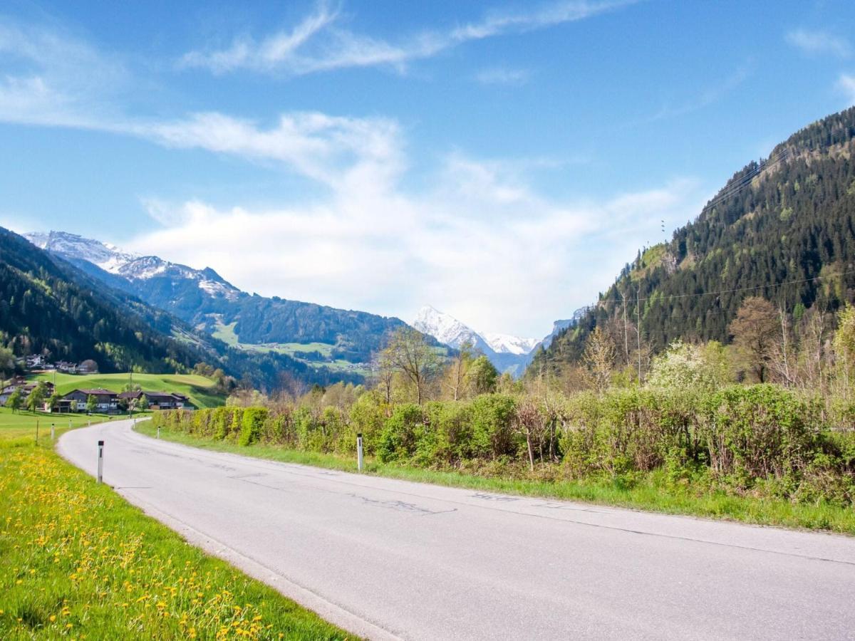 Farmhouse With Views Over The Zillertal Grosshartberg Exterior photo